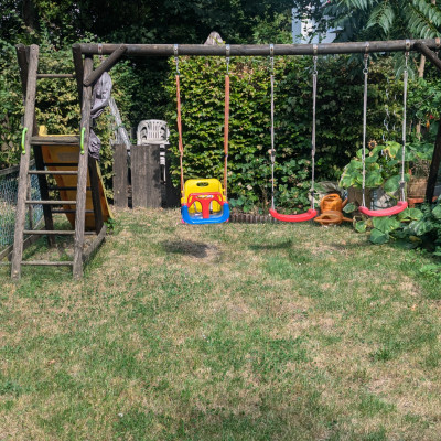 Spielplatz in Hinterhof